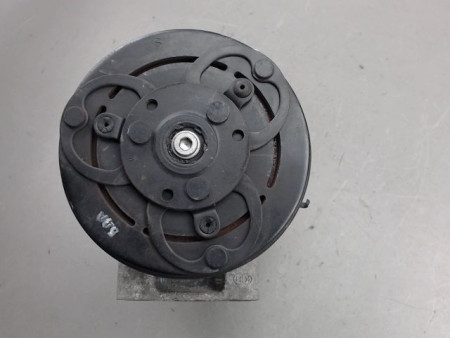 COMPRESSEUR AIR CONDITIONNE RENAULT CLIO
