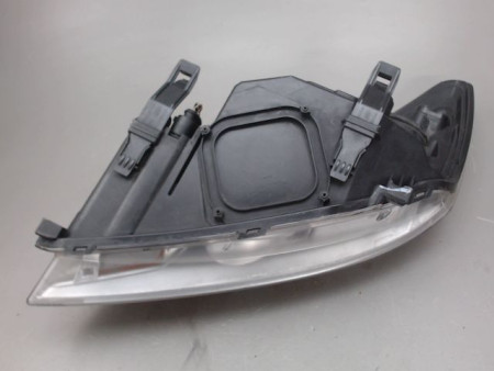 PHARE DROIT FORD FOCUS
