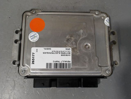 CALCULATEUR MOTEUR RENAULT TRAFIC