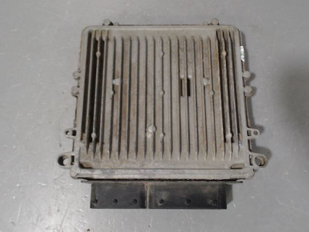 CALCULATEUR MOTEUR MERCEDES SPRINTER