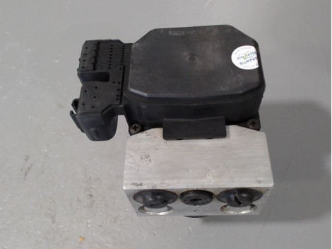 UNITE HYDRAULIQUE ABS TOYOTA CELICA