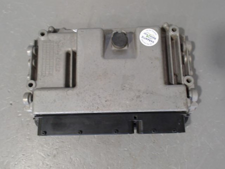 CALCULATEUR MOTEUR TOYOTA YARIS