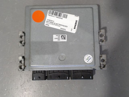 CALCULATEUR MOTEUR RENAULT MEGANE