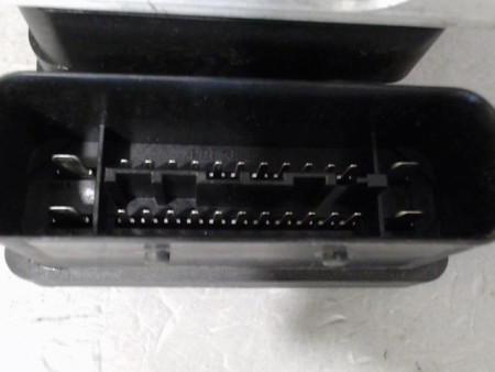 UNITE HYDRAULIQUE ABS RENAULT TWINGO