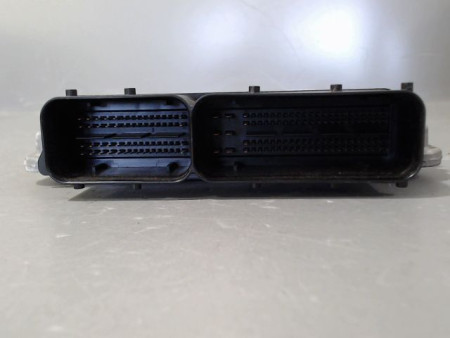 CALCULATEUR MOTEUR VOLKSWAGEN GOLF