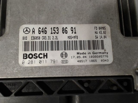 CALCULATEUR MOTEUR MERCEDES VITO
