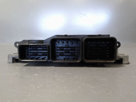 CALCULATEUR MOTEUR FORD FIESTA