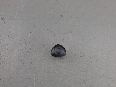 BOUTON DE WARNING RENAULT CLIO