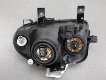 PHARE DROIT RENAULT CLIO