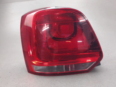 FEU ARRIERE GAUCHE  VOLKSWAGEN POLO