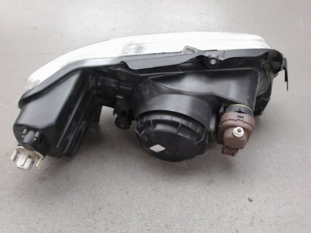 PHARE GAUCHE PEUGEOT 106