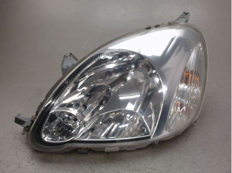 PHARE GAUCHE TOYOTA YARIS