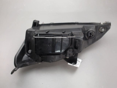 PHARE DROIT FORD FOCUS
