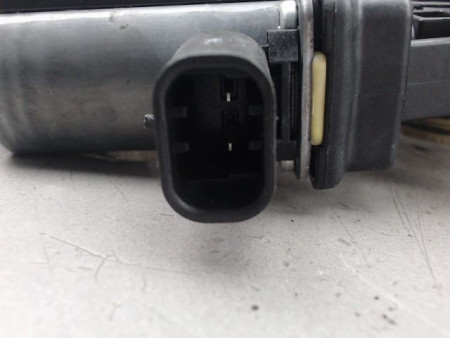 MECANISME LEVE-GLACE AVANT DROIT FIAT 500