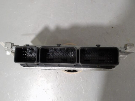 CALCULATEUR MOTEUR RENAULT MEGANE