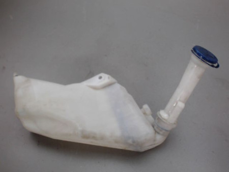 RESERVOIR LAVE-GLACE AVANT PEUGEOT 206