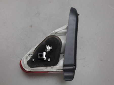 FEU ARRIERE INTERIEUR GAUCHE PEUGEOT 2008