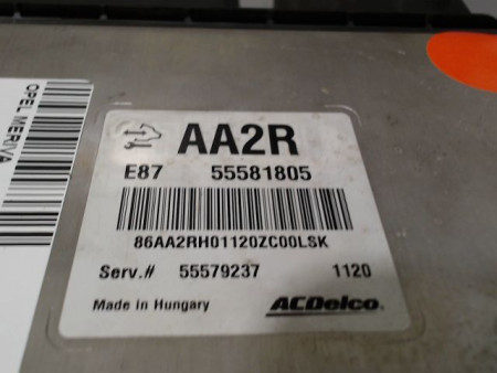 CALCULATEUR MOTEUR OPEL MERIVA