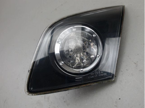 FEU ARRIERE INTERIEUR DROIT MAZDA 3