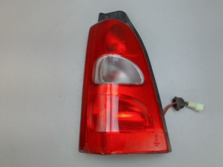 FEU ARRIERE GAUCHE  SUZUKI WAGON-R