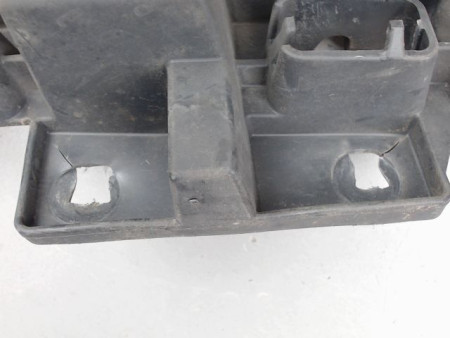 SUPPORT PARE-CHOC AVD RENAULT MEGANE