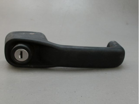 POIGNEE EXTERIEURE PORTE AVANT DROIT GOUPIL G3