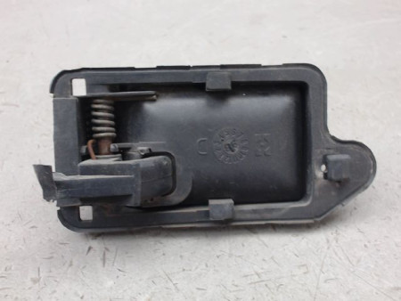 POIGNEE INTERIEURE PORTE AVANT DROIT PEUGEOT 205