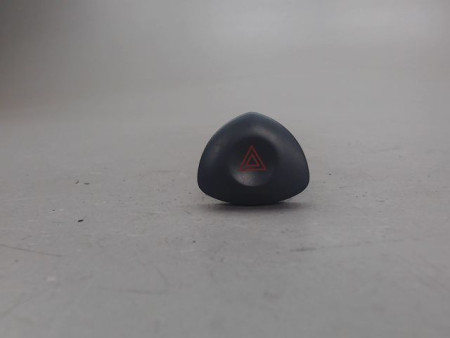 BOUTON DE WARNING RENAULT CLIO