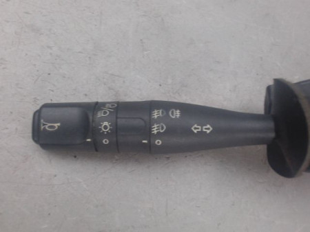 COMMANDE CLIGNOTANT PEUGEOT 106