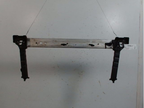 TRAVERSE INFERIEURE ARMATURE AVANT RENAULT MEGANE