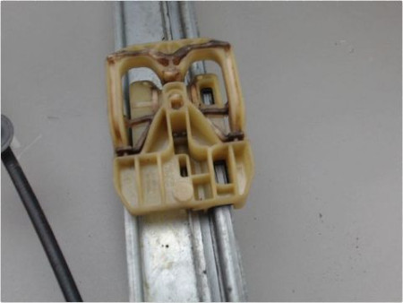 MECANISME LEVE-GLACE AVANT GAUCHE AUDI Q5
