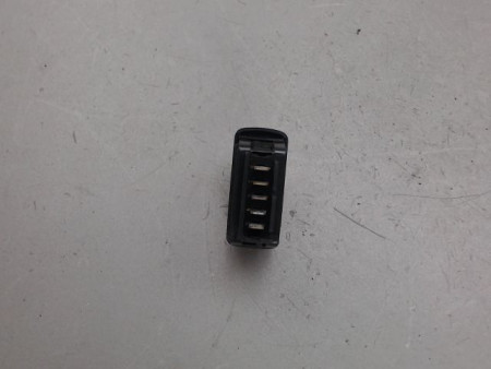 COMMANDE LEVE-GLACE PORTE AVG RENAULT CLIO