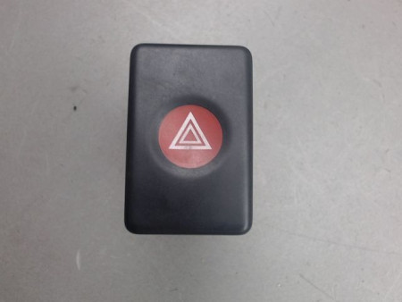 BOUTON DE WARNING DACIA LOGAN