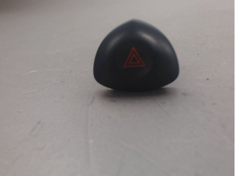 BOUTON DE WARNING RENAULT CLIO