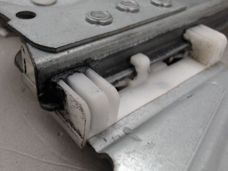 MECANISME LEVE-GLACE AVANT GAUCHE PEUGEOT 107