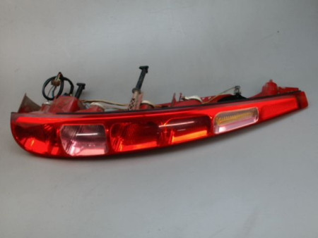 FEU ARRIERE GAUCHE  CITROEN C8