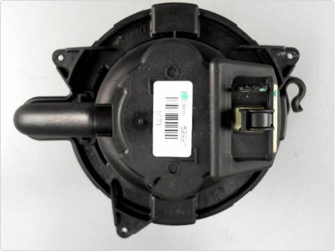 MOTEUR VENTILATEUR CHAUFFAGE DACIA SANDERO II 12-17