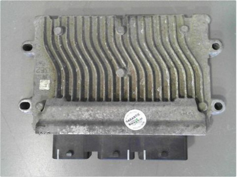 CALCULATEUR MOTEUR PEUGEOT 206+ 09-13