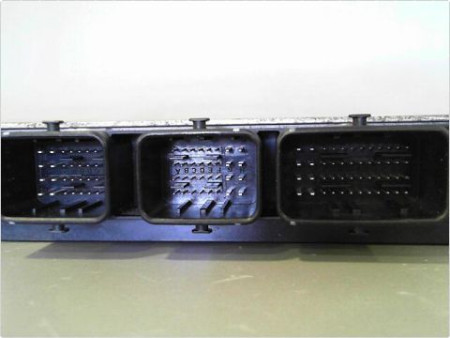 CALCULATEUR MOTEUR PEUGEOT 206+ 09-13