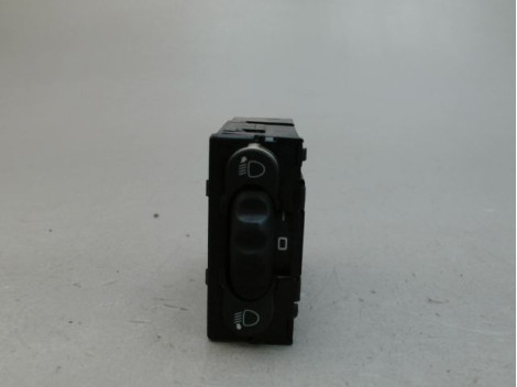 COMMANDE RÉGLAGE HAUTEUR DE PHARE RENAULT CLIO