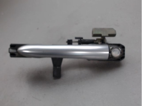 POIGNEE EXTERIEURE PORTE AVANT GAUCHE RENAULT VEL SATIS
