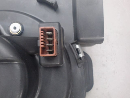 MOTEUR VENTILATEUR CHAUFFAGE PEUGEOT 106