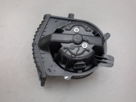 MOTEUR VENTILATEUR CHAUFFAGE RENAULT MEGANE