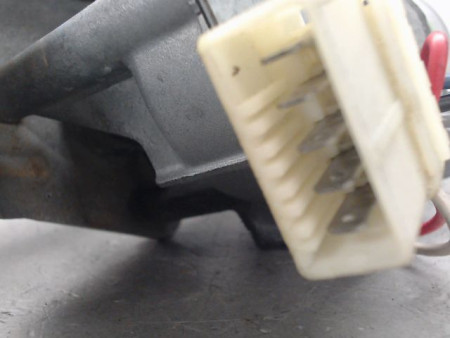 MECANISME ESSUIE-GLACE AVANT PEUGEOT 106