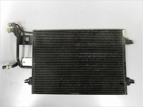 CONDENSEUR CLIMATISATION AUDI A4 AVANT 96-99