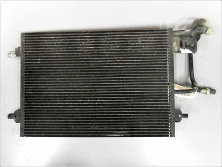 CONDENSEUR CLIMATISATION AUDI A4 AVANT 96-99