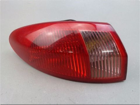 FEU ARRIERE GAUCHE  ALFA ROMEO 147 5P
