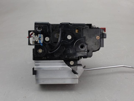 SYSTEME CONDAMNATION AVANT DROIT AUDI A4