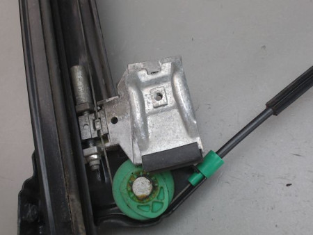 MECANISME LEVE-GLACE AVANT DROIT AUDI A4