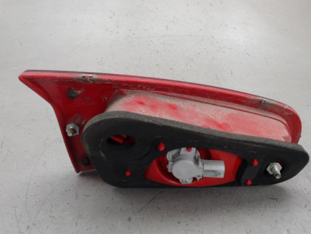 FEU ARRIERE INTERIEUR DROIT ALFA ROMEO 147